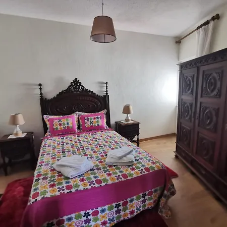 O Mercadinho Habitación en casa particular Poiares